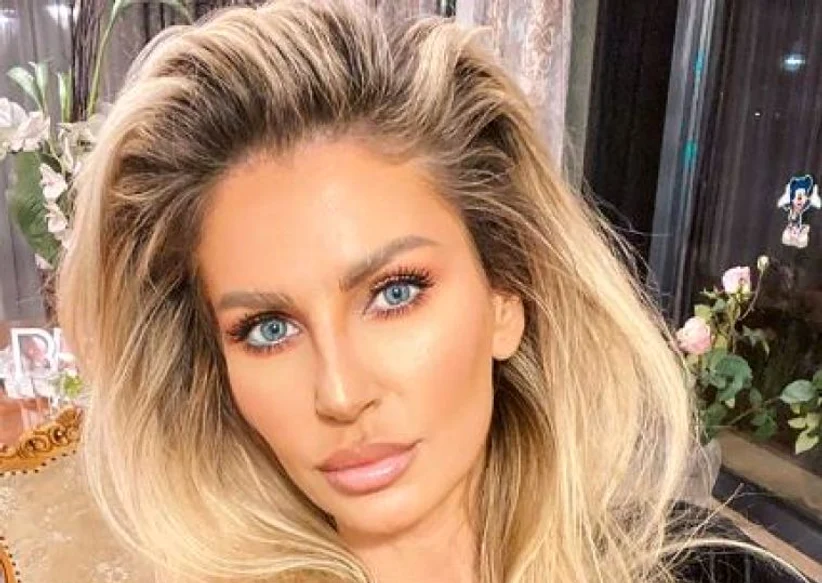 Andreea Bănică, diva absolută! Apariție de revistă pe Instagram