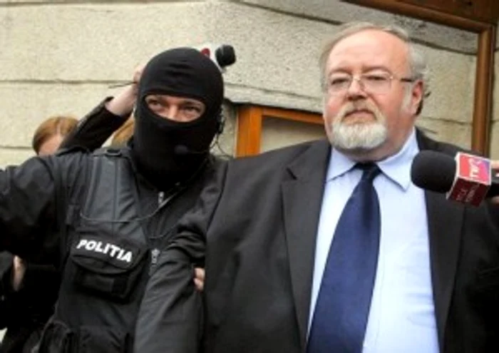 Cătălin Voicu a fost eliberat din închisoare pe motiv că a scris șase lucrări științifice.Foto ENational.ro