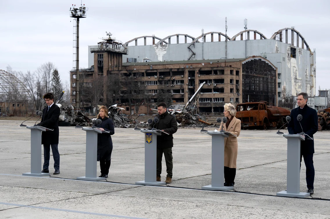 Ceremonie de comemorare a victimelor războiului la Kiev FOTO EPA-EFE