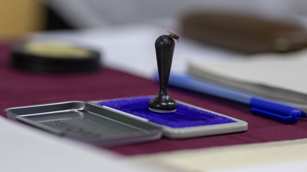 Începe depunerea candidaturilor pentru funcţia de primar în localităţile care vor organiza alegeri parţiale în 7 decembrie