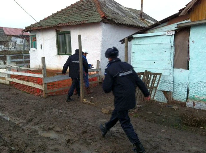 Jandarmii au avut de lucru miercuri dimineaţa. FOTO: pressalert.ro