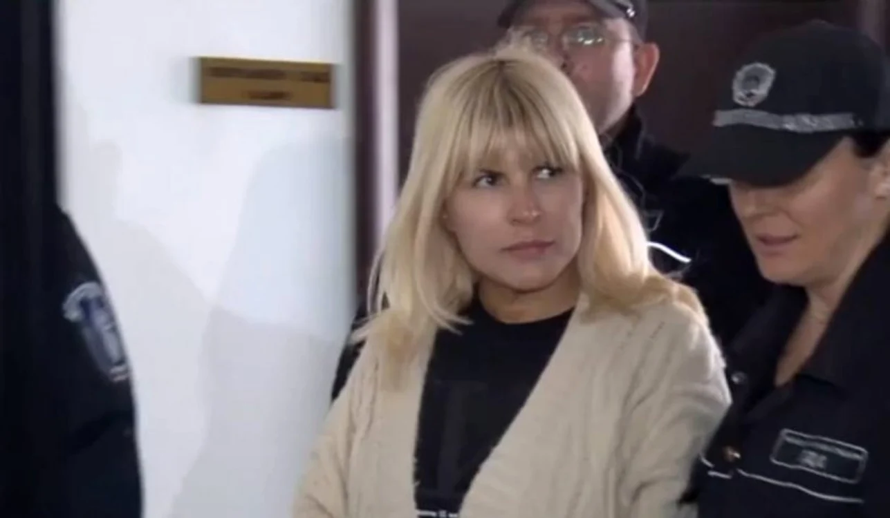 Elena Udrea dă sfaturi din pușcărie