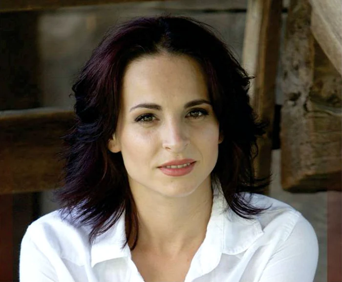 Corina Ungureanu jpeg