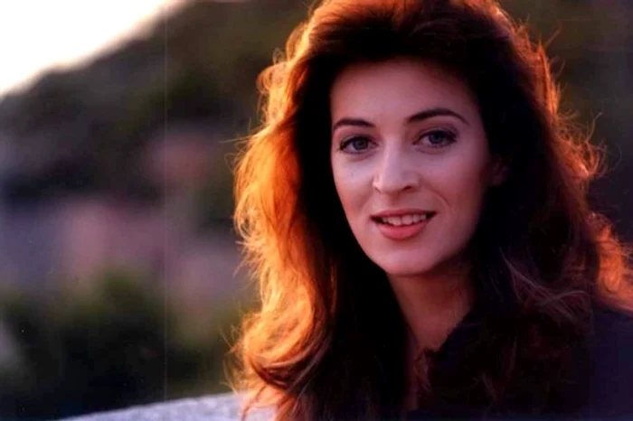 Carmen, alături de Emil și de Ana, fata lor