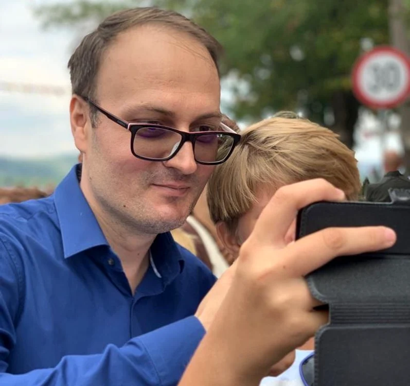 
    Alexandru Cumpănaşu a recunoscut că nu are facultatea terminatăFoto: Facebook  