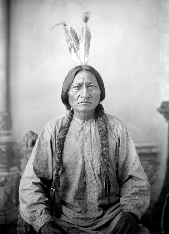Sitting Bull, fotografie de D. F. Barry, din 1884 (© Wikimedia Commons)