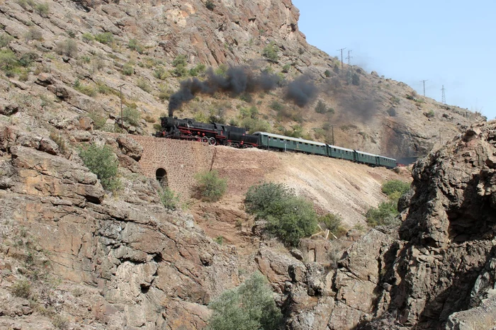 httpsfolkestonejack wordpress com20150911the last steam train in the taurus mountains jpg jpeg