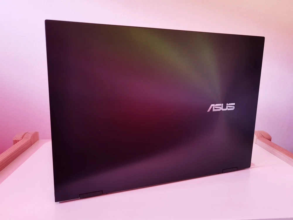 Asus ZenBook Flip 13 (UX363E)