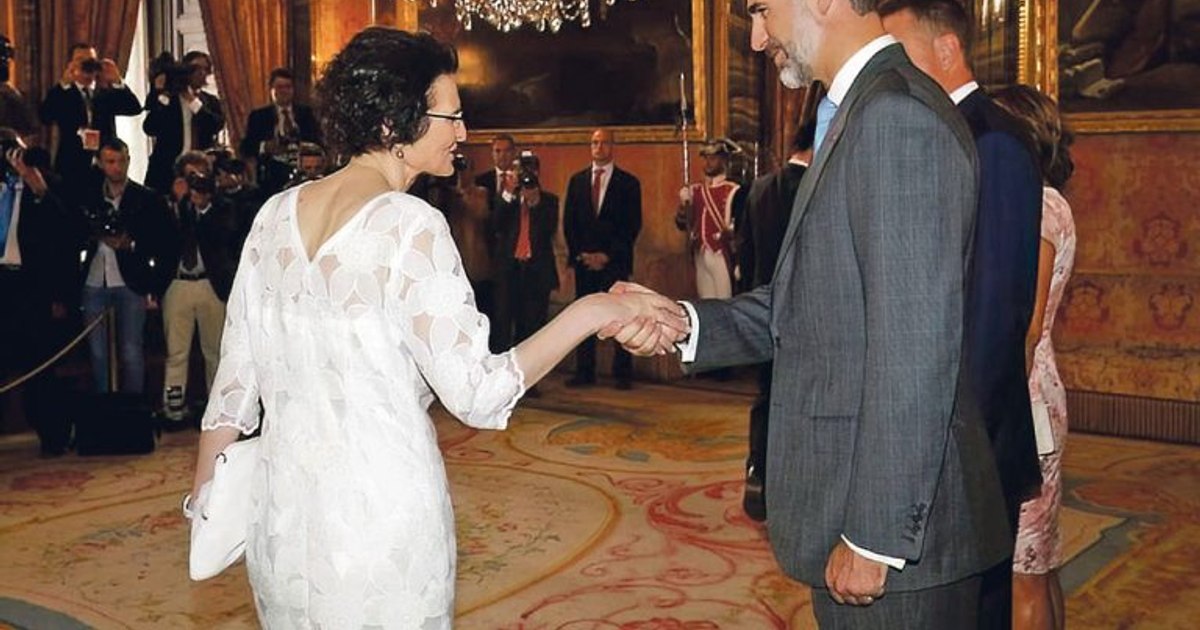 Povestea de film a româncei care a ajuns de la îngrijitoare de copii, academician la universități de top din SUA și apreciată de regele Spaniei