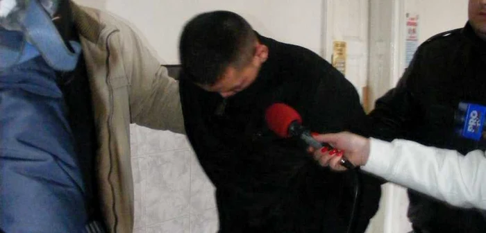 Bărbatul se află în arestul IPJ 