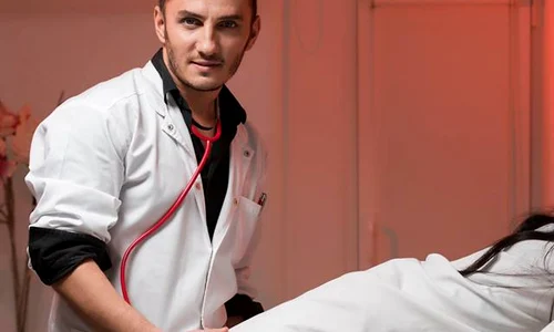 mihai traistariu penibil doctorul si pacientele asistente 8 jpeg