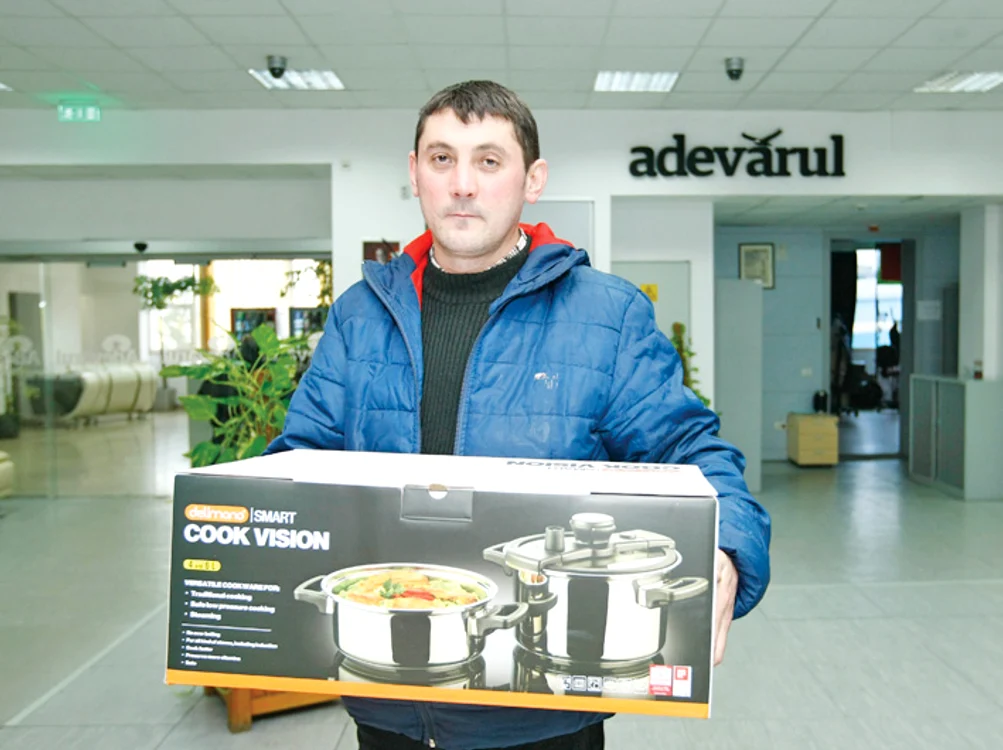 Filimon Sandu  s-a ales cu un set de  oale de bucătărie 