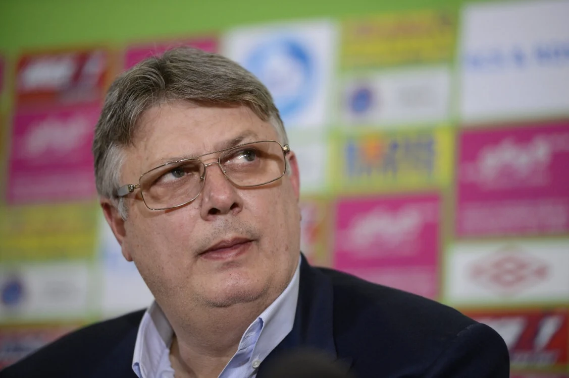 Gino Iorgulescu a câştigat primele alegeri, în noiembrie 2013, în faţa lui Dumitru Dragomir. Apoi, a fost reales în 2017, învingându-l pe Sorin Drăgoi.