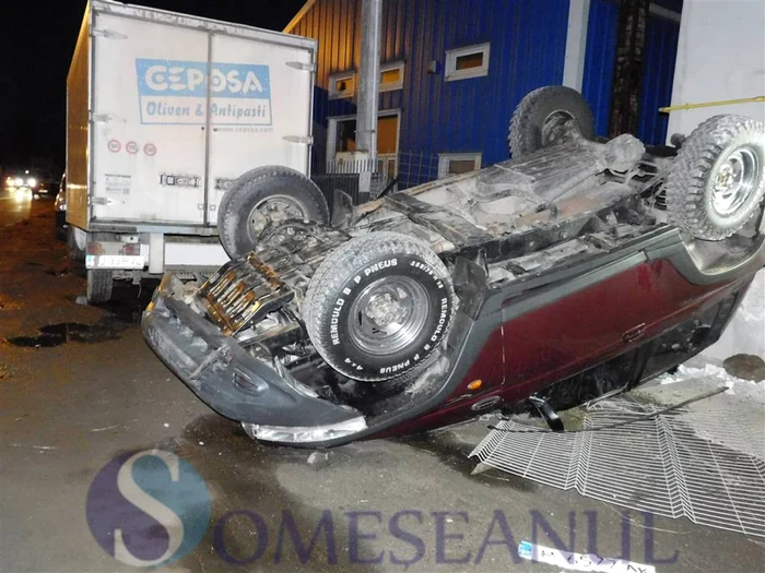 Maşina accidentată FOTO: someseanul.ro