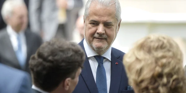 Adrian Năstase participa la receptia oferita de Ambasada Frantei cu ocazia sarbatoririi Zilei Nationale. FOTO Mediafax