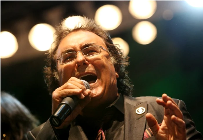Celebrul Al Bano susţine un concert în aer liber la invitaţia edililor sectorului 2
