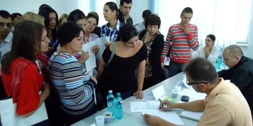 Bursa locurilor de muncă pentru absolvenţi promotia 2012, Valcea