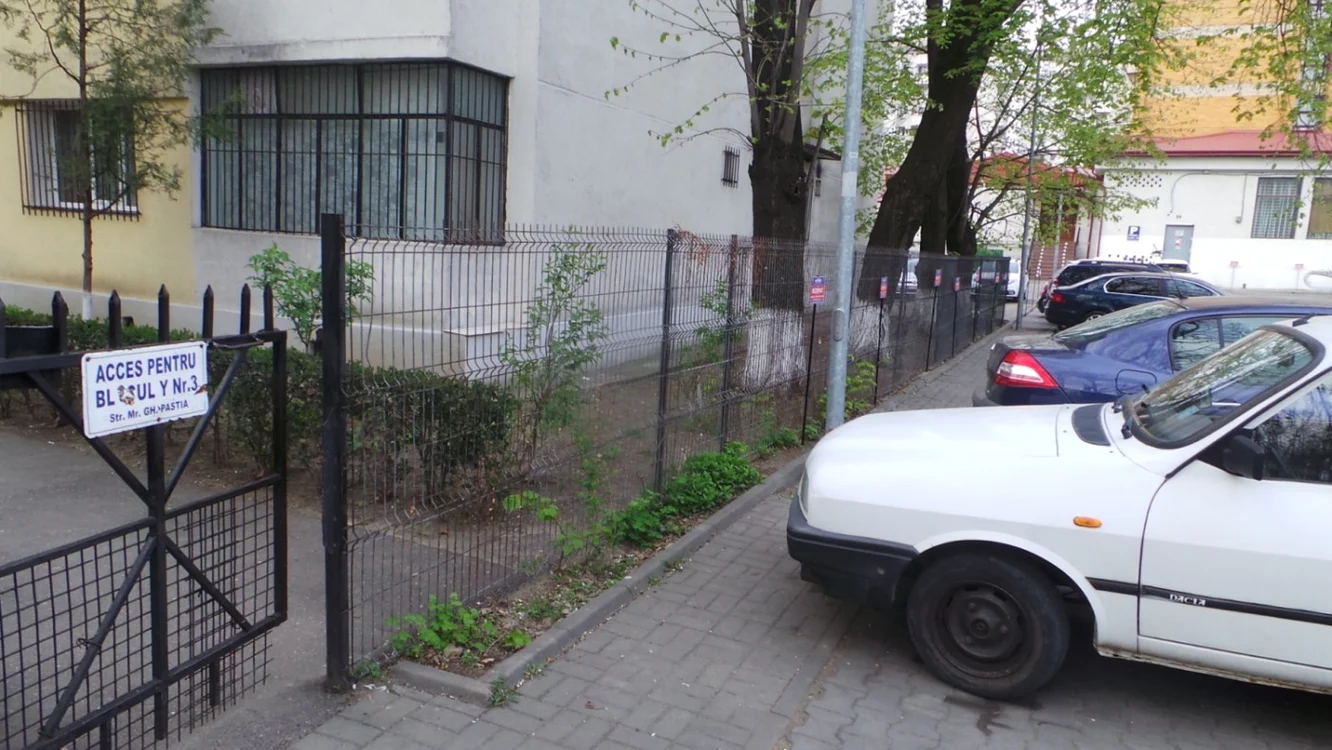 Primăria licitează locuri de parcare de domiciliu FOTO Adevărul