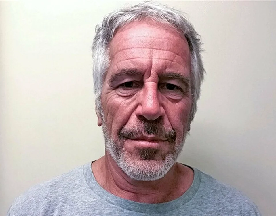 Epstein și-a pus capăt zilelor la scurt timp după ce a fost arestat