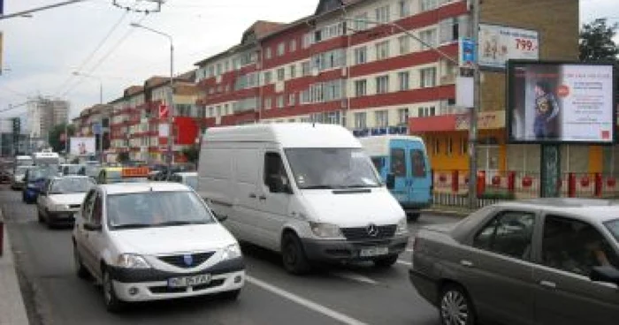 Neamţ: Trafic infernal în intersecţiile din Piatra Neamţ (VIDEO)