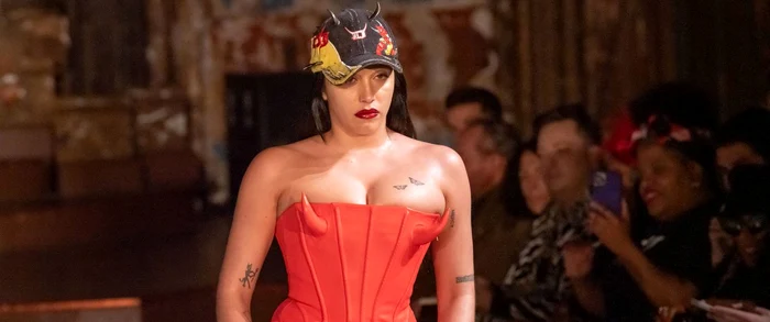 Lourdes Leon a purtat o rochie roșie