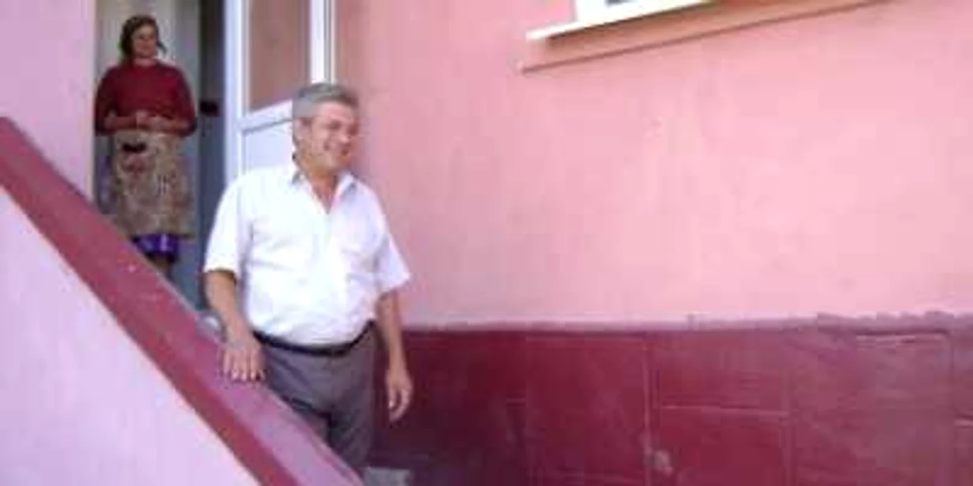 Turnu Severin: Cinci funcţionari din Primăria Burila Mare, cercetaţi penal
