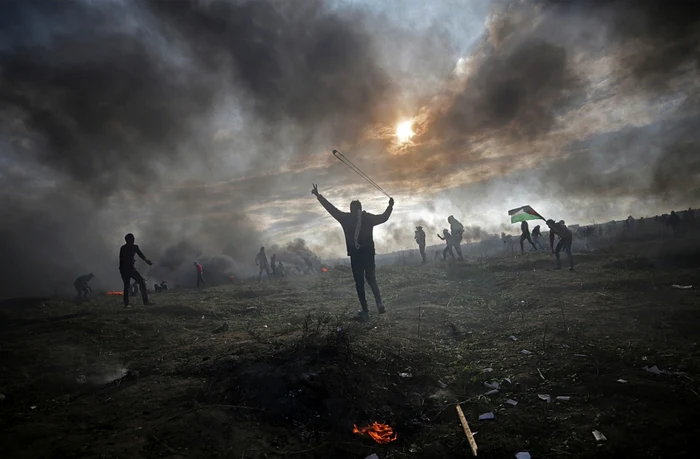 Confruntările dintre palestinieni şi forţele de securitate ale Israelului/ Foto: EPA