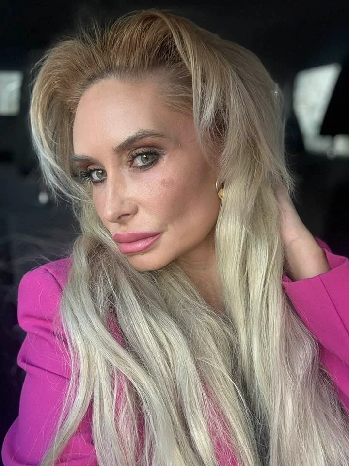 Stenograme. Numele lui Bolojan apare în dosarul avocatei care a luat mita de 60.000 de euro: „I-ai zis lu' Ilie de mine? Să urgentăm!”