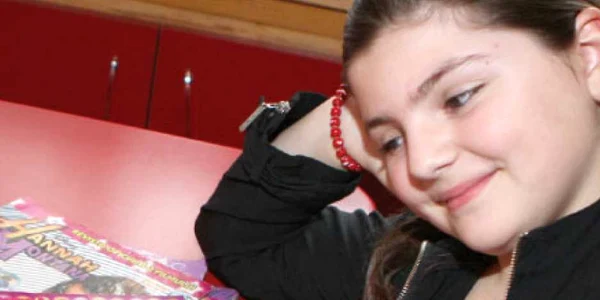 Paula Teodorescu vrea să ajungă ca Hannah Montana