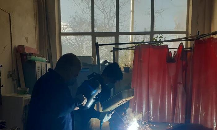 atelier liceul tehnologic metalurgic