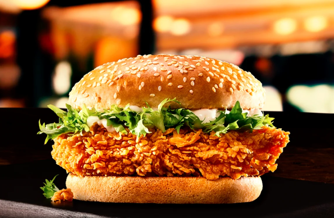 Compania KFC din Australia a decis să înlocuiască salata verde cu varza
