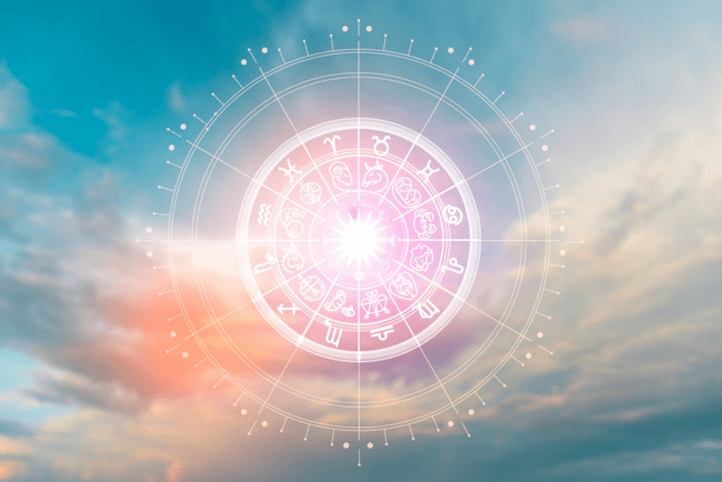 Horoscop marți, 19 mai. Trecutul bate la ușă pentru o zodie, în timp ce alta trebuie să își lase orgoliul deoparte în iubire