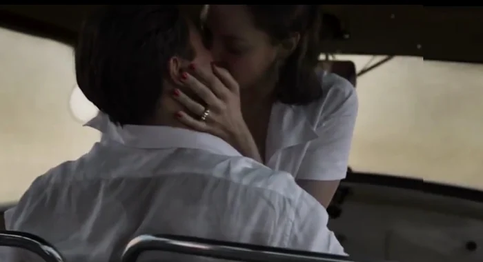 Cotillard joacă alături de Brad Pitt în filmul “Allied”