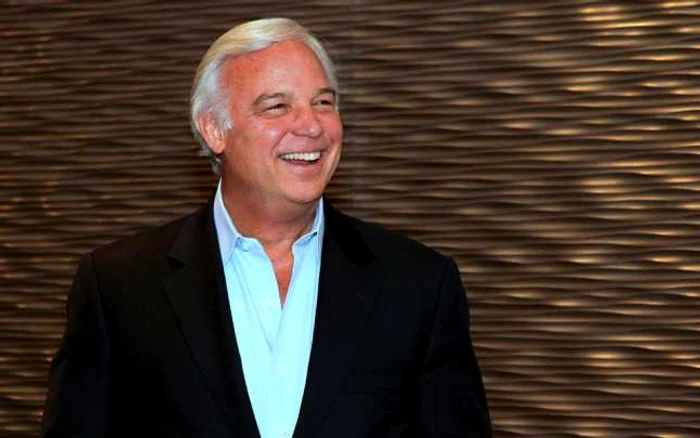 Time Magazine l-a numit pe Jack Canfield „fenomenul
literaturii moderne“ Foto Facebook/Jack Canfield