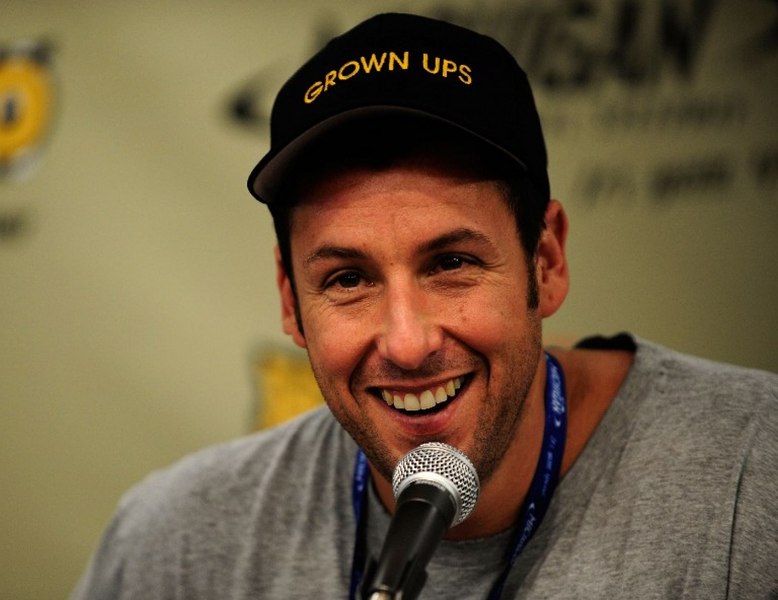 Ce mari au crescut! Fiicele lui Adam Sandler joacă alături de actor într-un film de succes de pe Netflix
