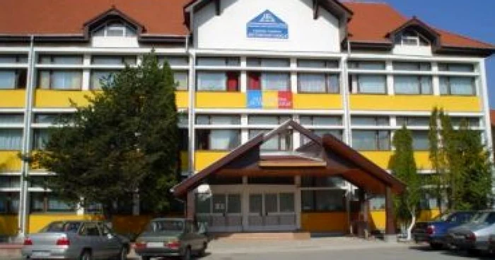 Miercurea Ciuc: Colegiul Naţional "Octavian Goga", închis din cauza gripei A