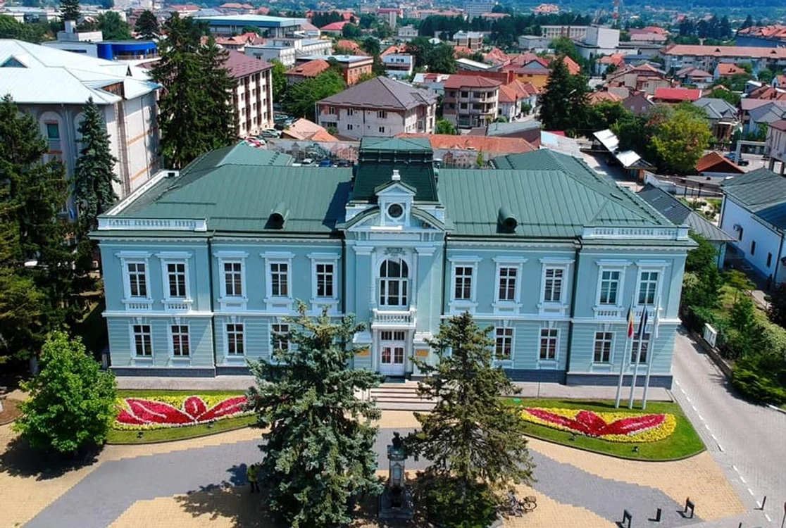 Primăria municipiului Râmnicu Vâlceafoto: Facebook