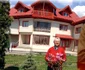 Gheorghe Turda deține o superbă vilă, de 300.000 de euro, în Câmpina. Soția se ocupa de grădina
