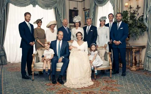 Familia regală britanică la botezul Prinţului Louis FOTO MATT HOLYOAK/CAMERA PRESS via Guliver Romania