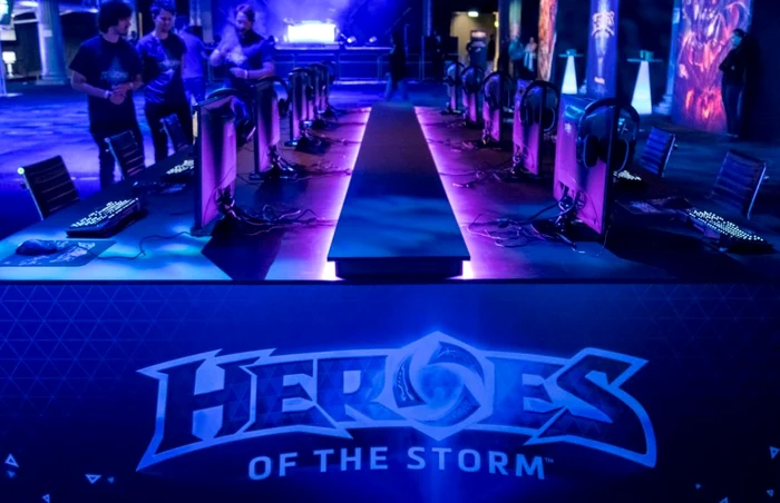 La lansarea Heroes of the Storm, gamerii au avut standuri pregătite.