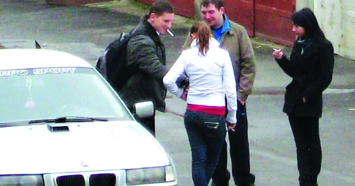 Cum ne ţinem copiii departe de droguri
