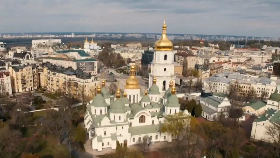 Volodimir Zelenski mesaj de Paste din catedrala din Kiev (7) jpg