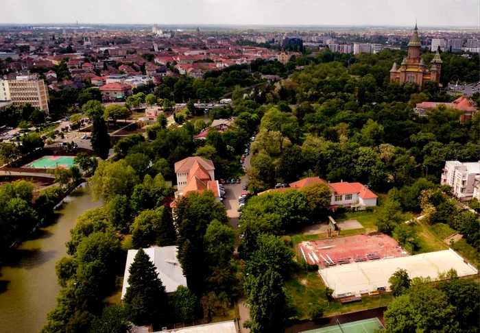 Baza clubului CSM din Parcul Rozelor FOTO PMT
