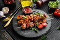 Frigarui cu sos teriyaki  Sursa foto shutterstock 1893666037 jpg