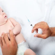 Vaccin bebeluș FOTO Shutterstock 