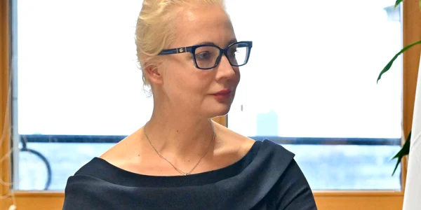 Iulia Navalnaia la întâlnirea miniștrilor de externe de la Bruxelles FOTO EPA-EFE