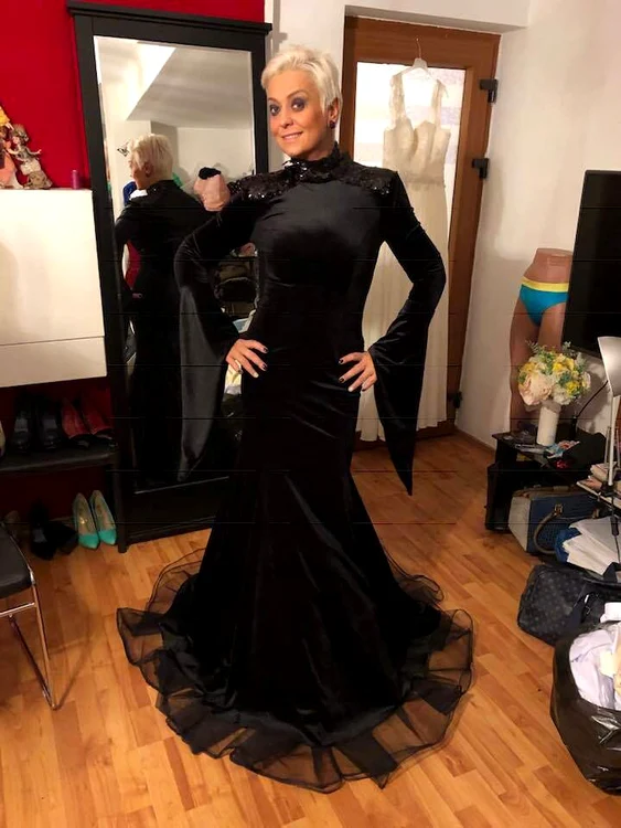 1 monica anghel silueta sexy 1 jpg jpeg