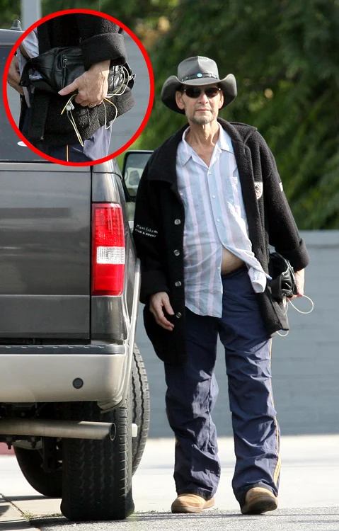 EXCLUSIVE    Last images of Patrick Swayze, who passed away Monday, 14th of Sept , 2009 jpeg