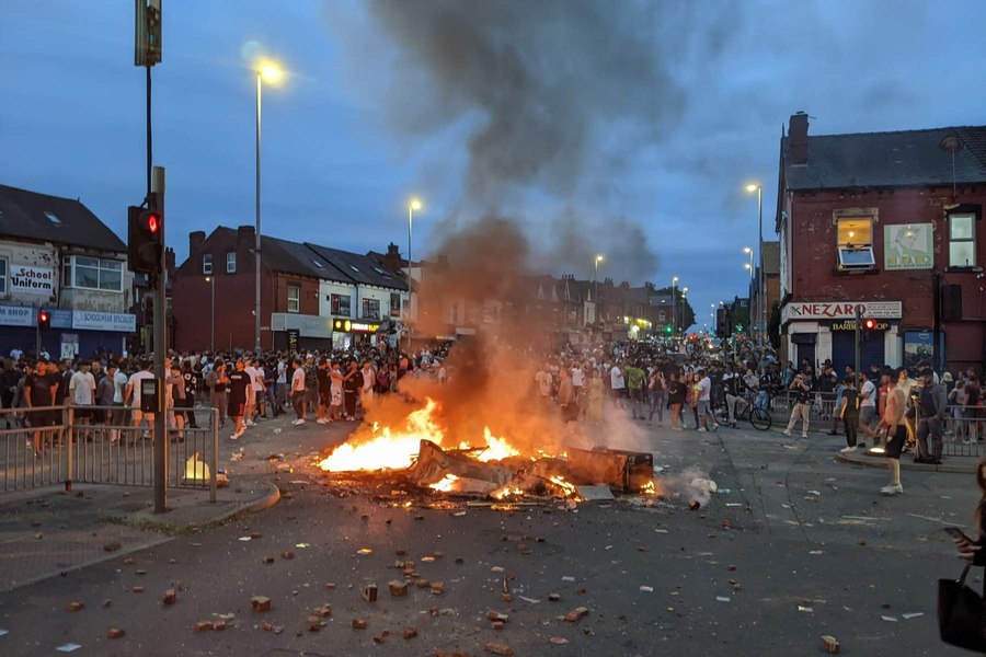 Revolta din Leeds: Copiii români revin temporar în sânul familiei. Anunțul Autorității pentru Protecția Copilului
