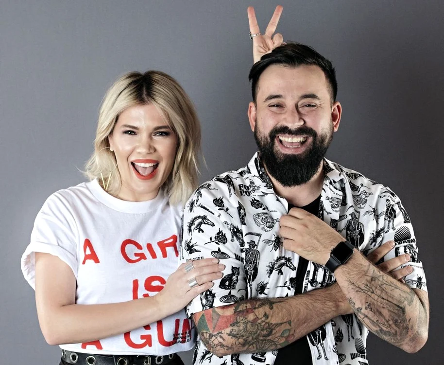 
    Gina Pistol şi Oase vor prezenta împreună noul sezon Asia ExpressFoto: Antena 1  
